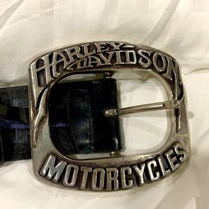 Size 34 women’s Harley Davidson leather belt